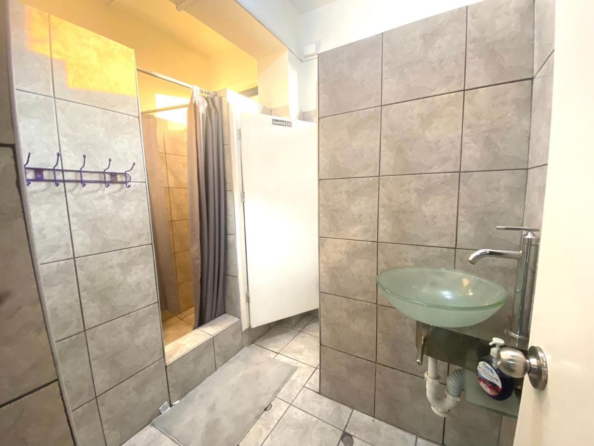 Ica Adventures II Hostel Εξωτερικό φωτογραφία