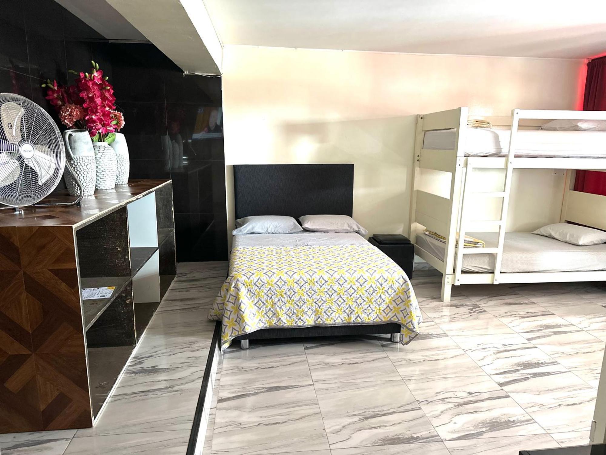 Ica Adventures II Hostel Εξωτερικό φωτογραφία