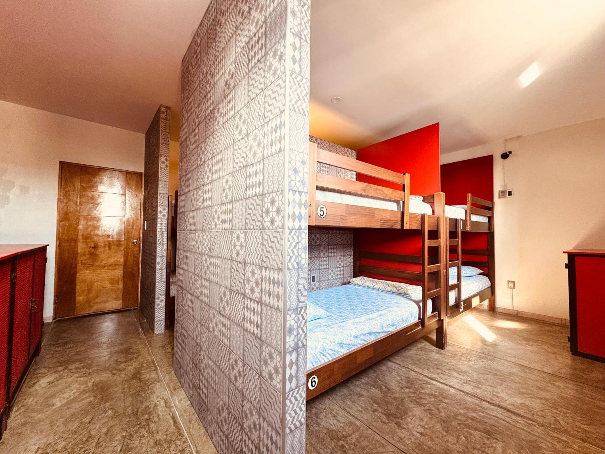 Ica Adventures II Hostel Εξωτερικό φωτογραφία